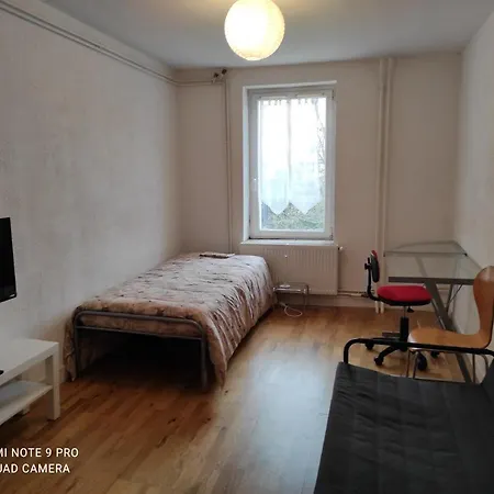 Superbe Dans Quartier Calme